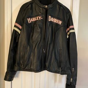 Harley Davidson women’s leather jacket.
